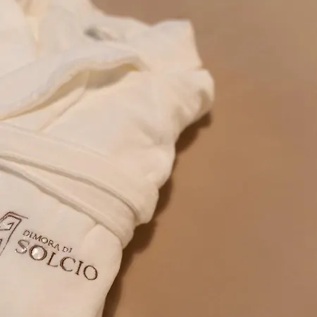 Dimora Di Solcio Historic 17th-century Lesa